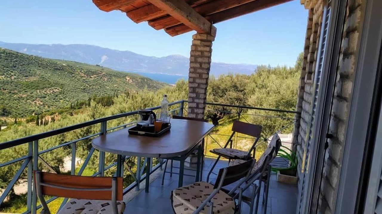 Photo of Patio Balcony in Koumaris