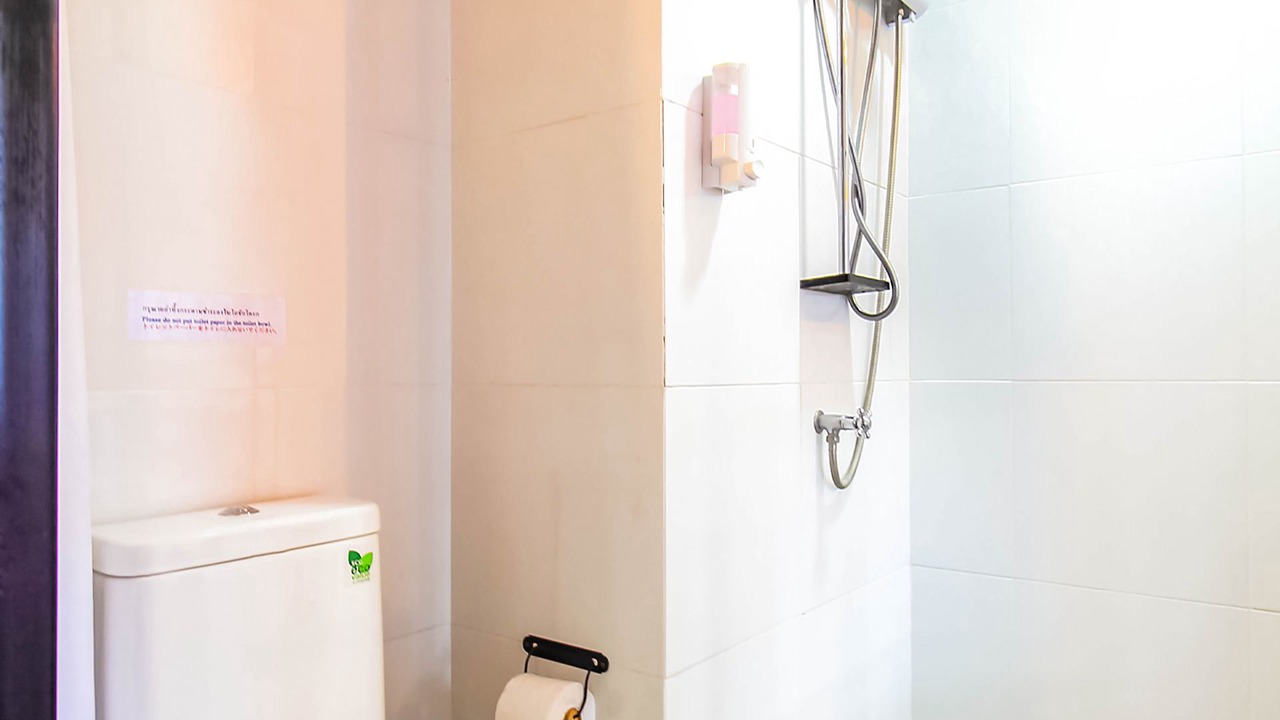 Photo of Bathroom in Saen Saep