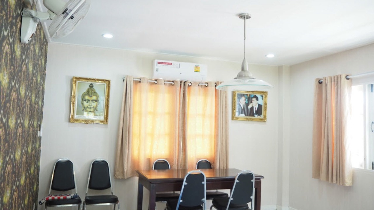 Photo of Bedroom in Cha-am