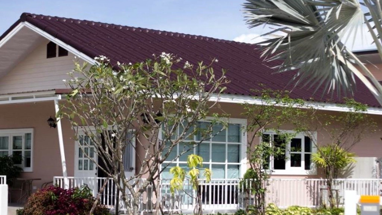 Photo of Buildings in Sung Noen