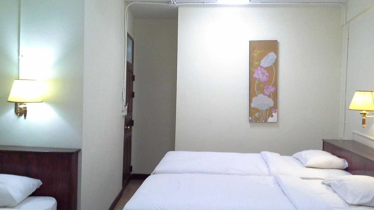 Photo of Bedroom in Talat Yot