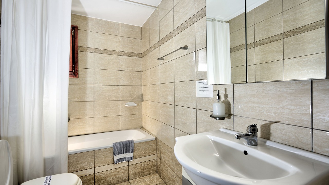 Photo of Bathroom in Skiros