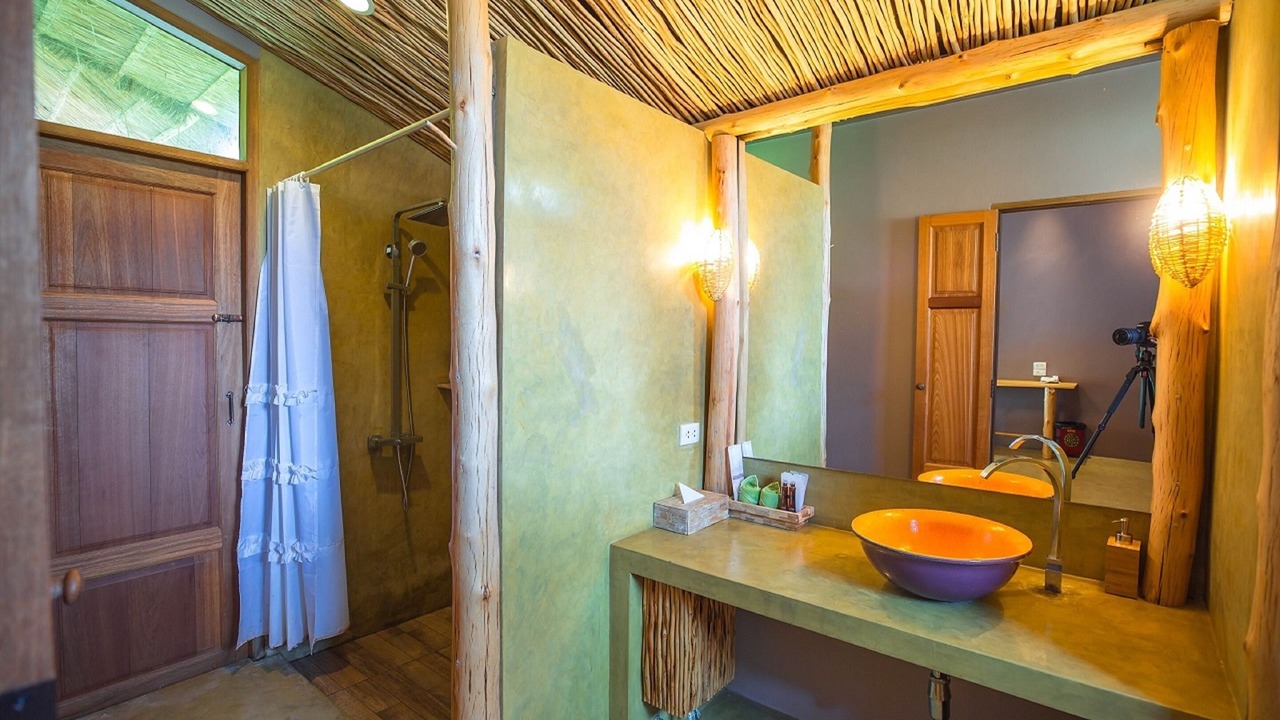 Photo of Bathroom in Samut Songkhram