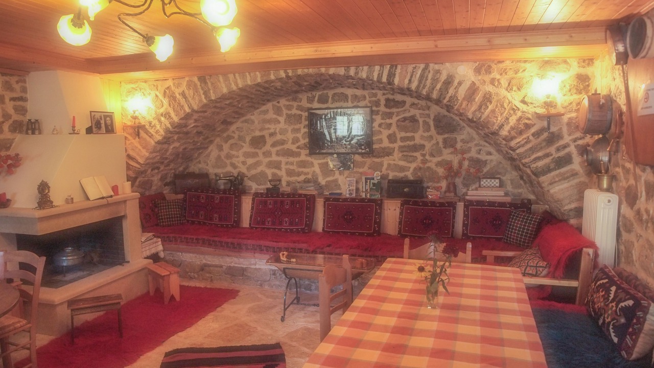 Photo of Others in Syrrako