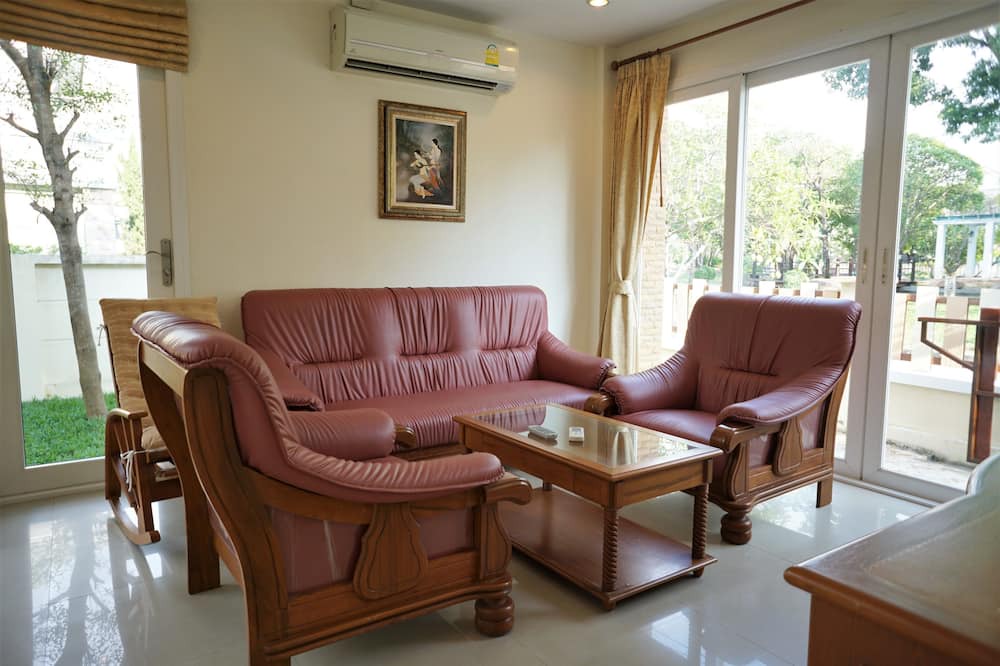 Photo of Livingroom in Chonburi