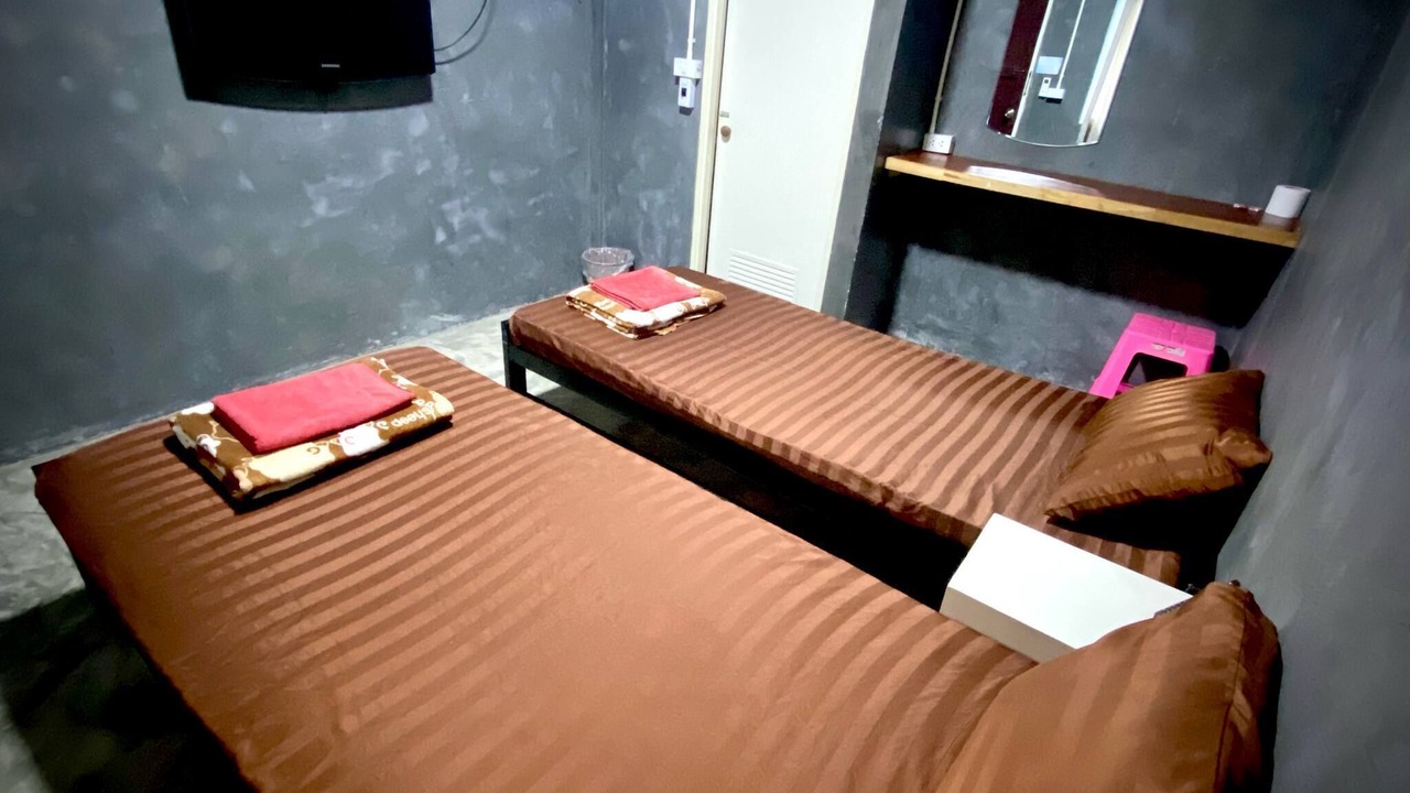 Photo of Bedroom in Amphawa