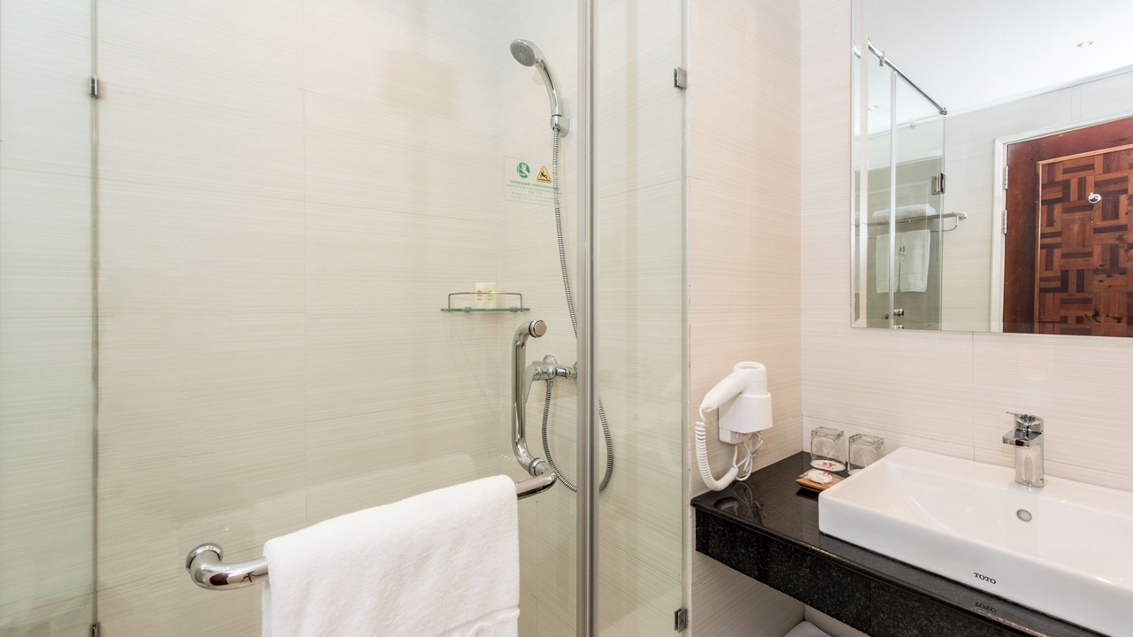 Photo of Bathroom in Sangkat Sla Kram