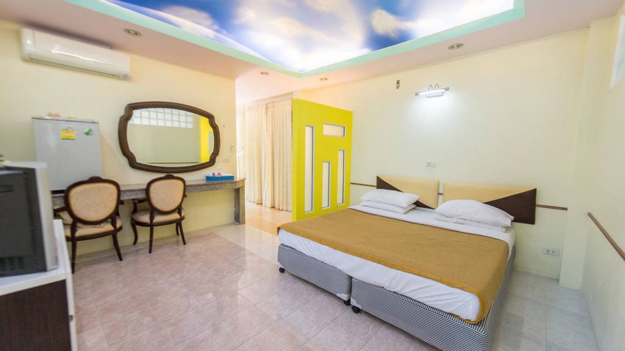 Photo of Bedroom in Sarika