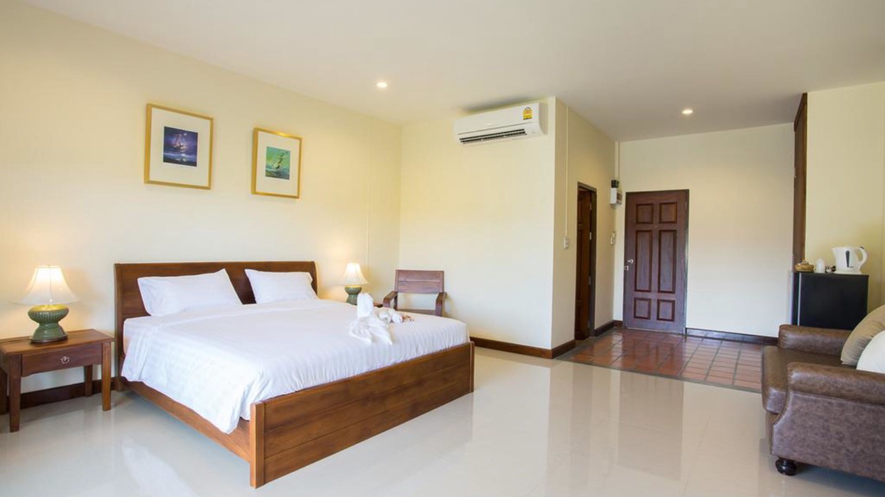 Photo of Bedroom in Amphawa