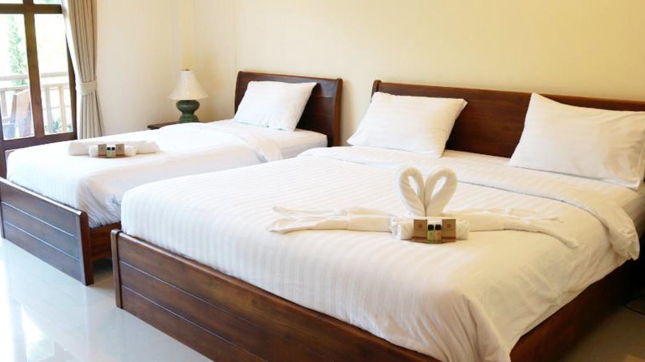 Photo of Bedroom in Amphawa