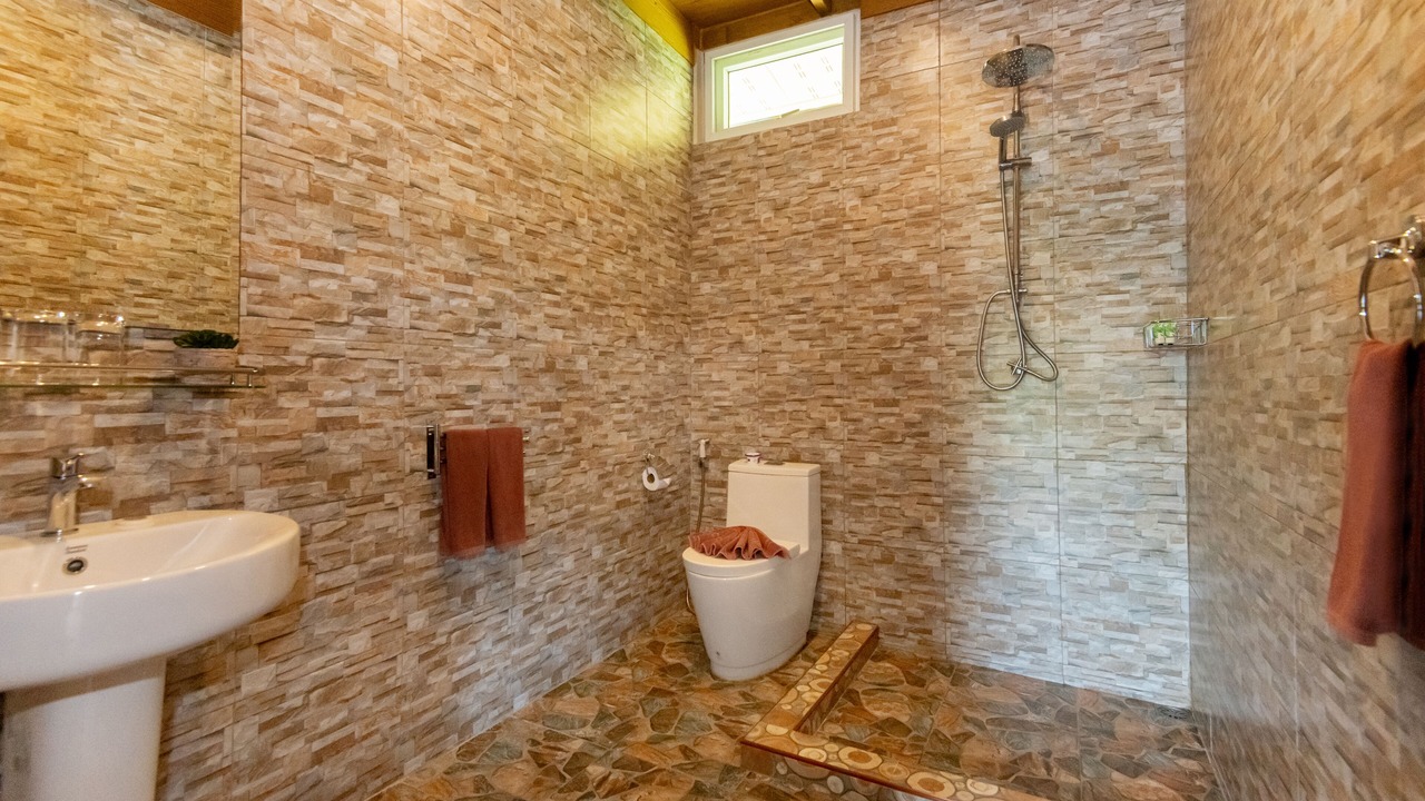Photo of Bathroom in Phanom