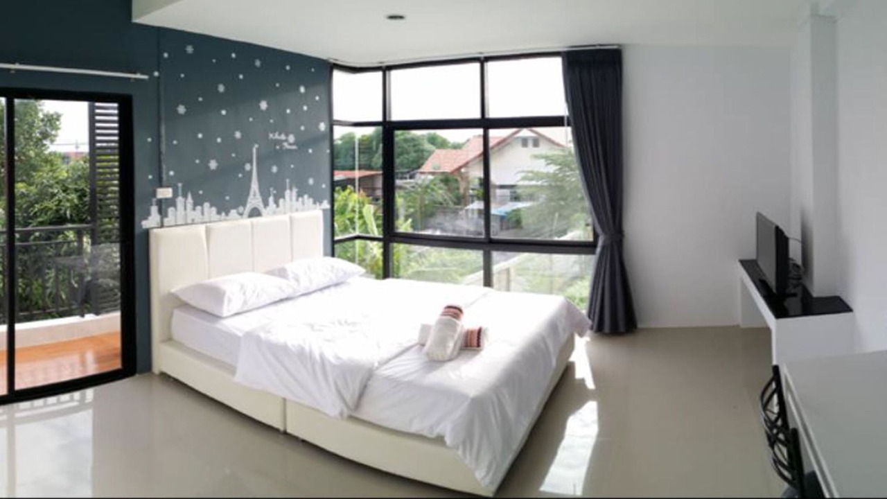 Photo of Bedroom in Lop Buri