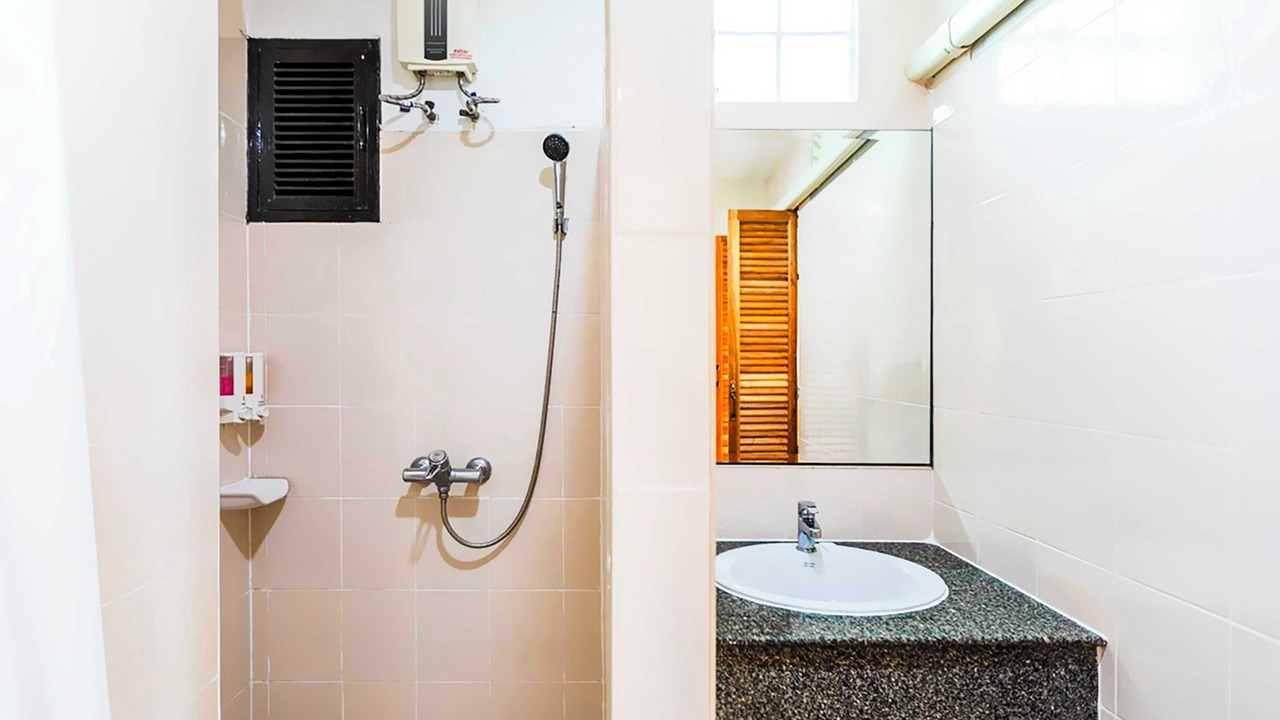 Photo of Bathroom in Bang Kho Laem