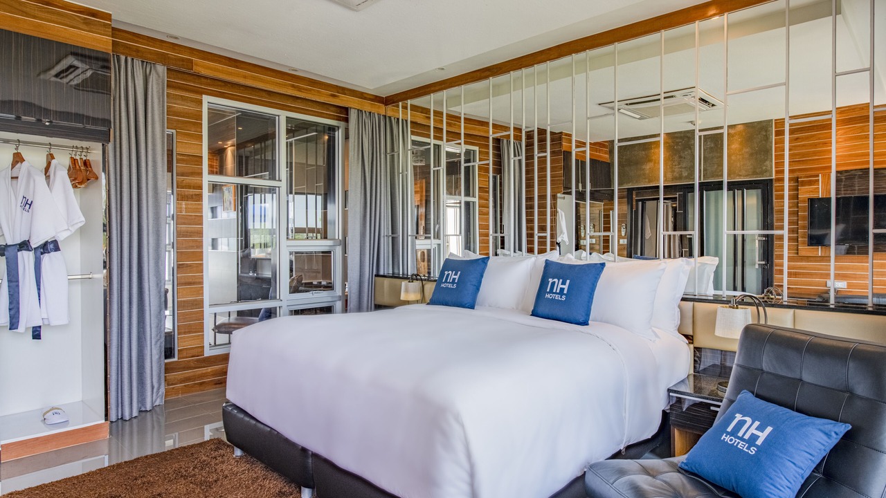 Photo of Bedroom in Koh Kaew