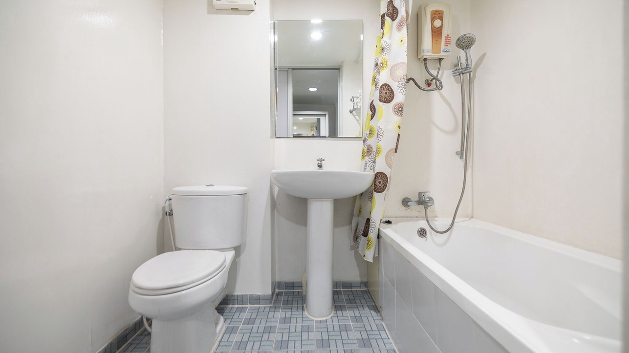 Photo of Bedroom in Makkasan