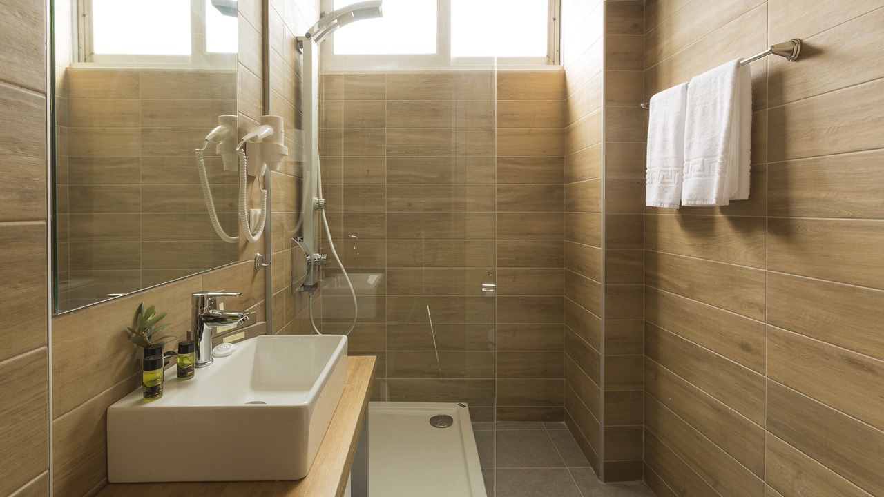 Photo of Bathroom in Ladadika