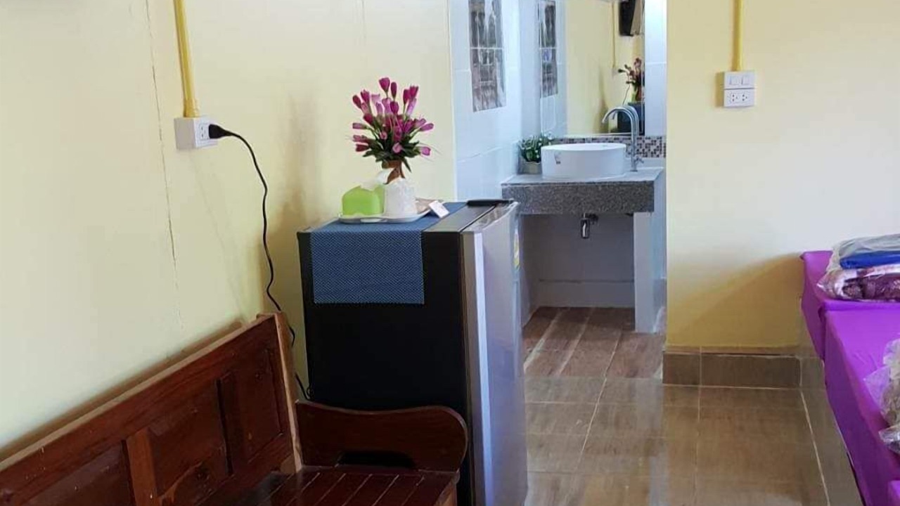 Photo of Bedroom in Ko Sichang