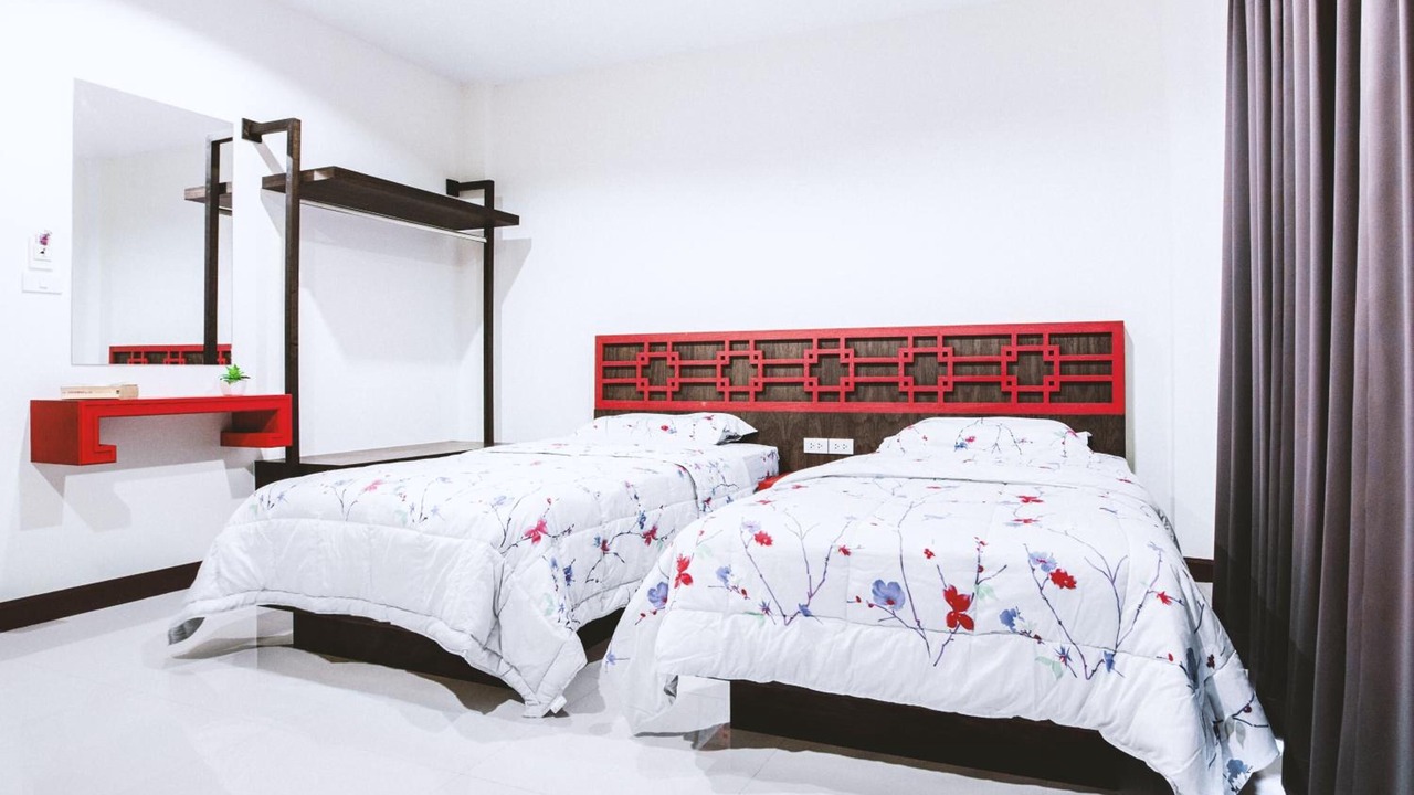 Photo of Bedroom in Chalong