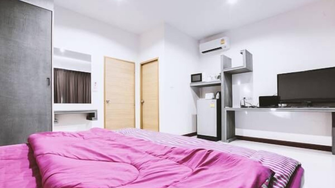 Photo of Bedroom in Chalong