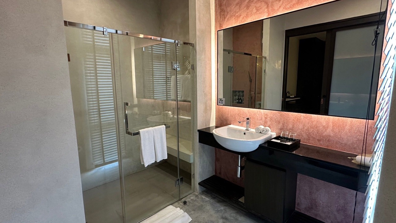 Photo of Bathroom in Nai Muang