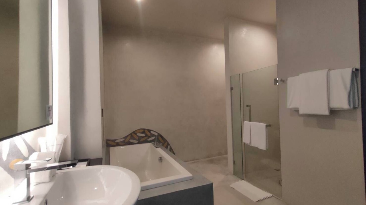 Photo of Bathroom in Nai Muang