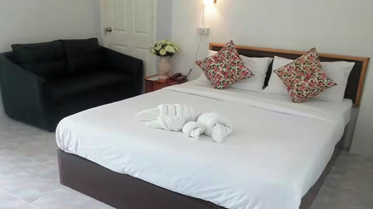 Photo of Bedroom in Koh Kaew
