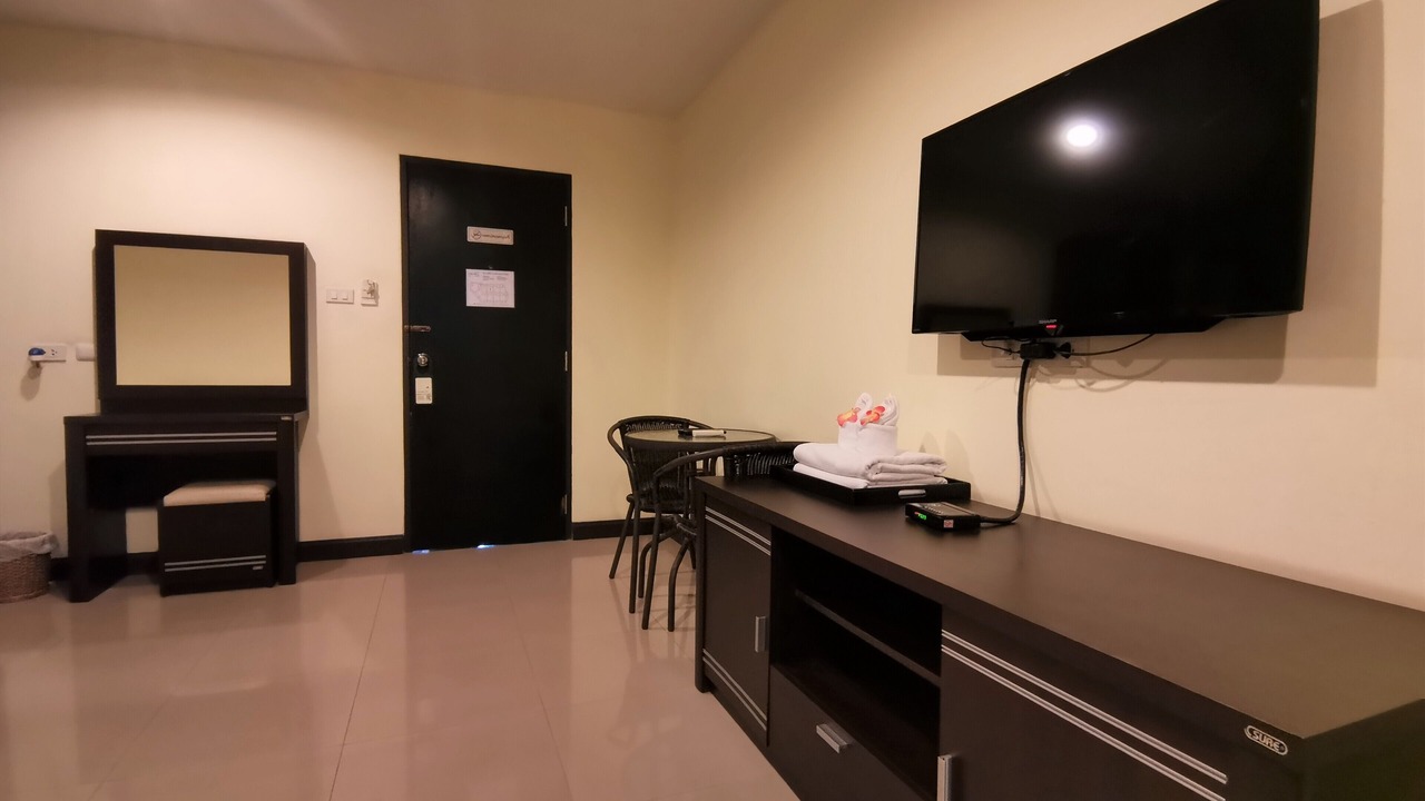 Photo of Bedroom in Talat Nuea