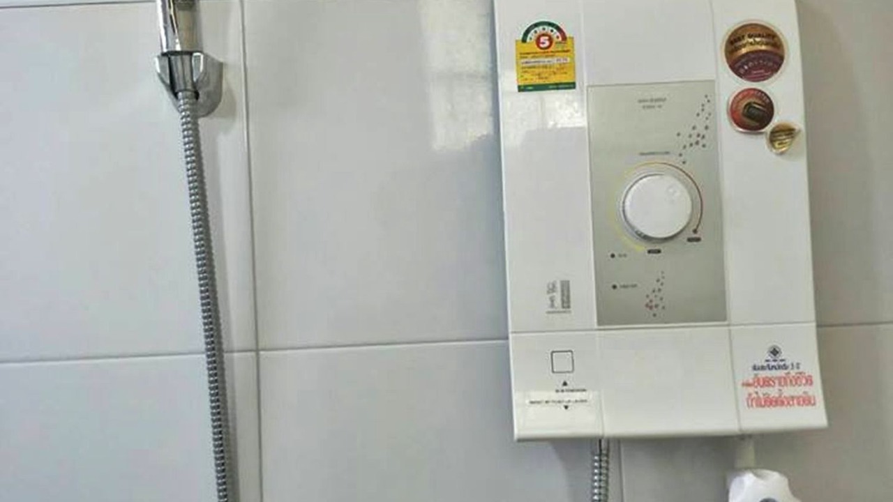 Photo of Bathroom in Ko Samrong