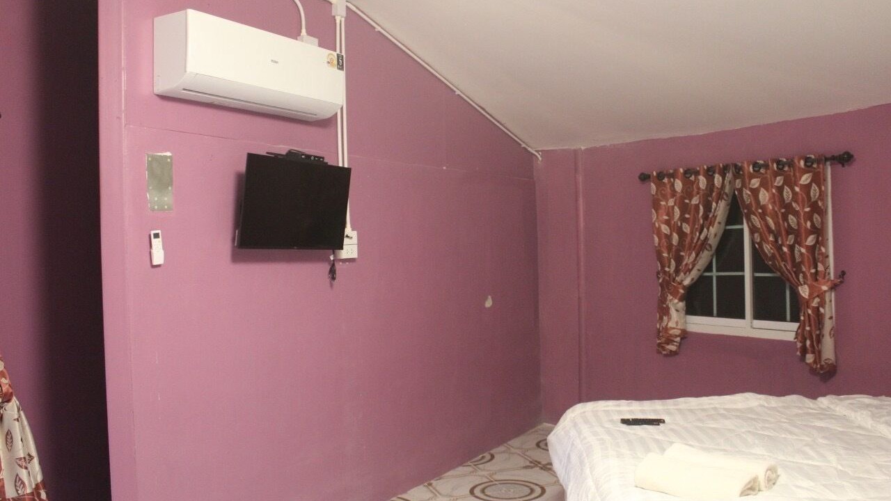 Photo of Bedroom in Suan Phueng
