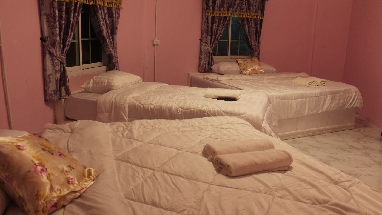 Photo of Bedroom in Suan Phueng