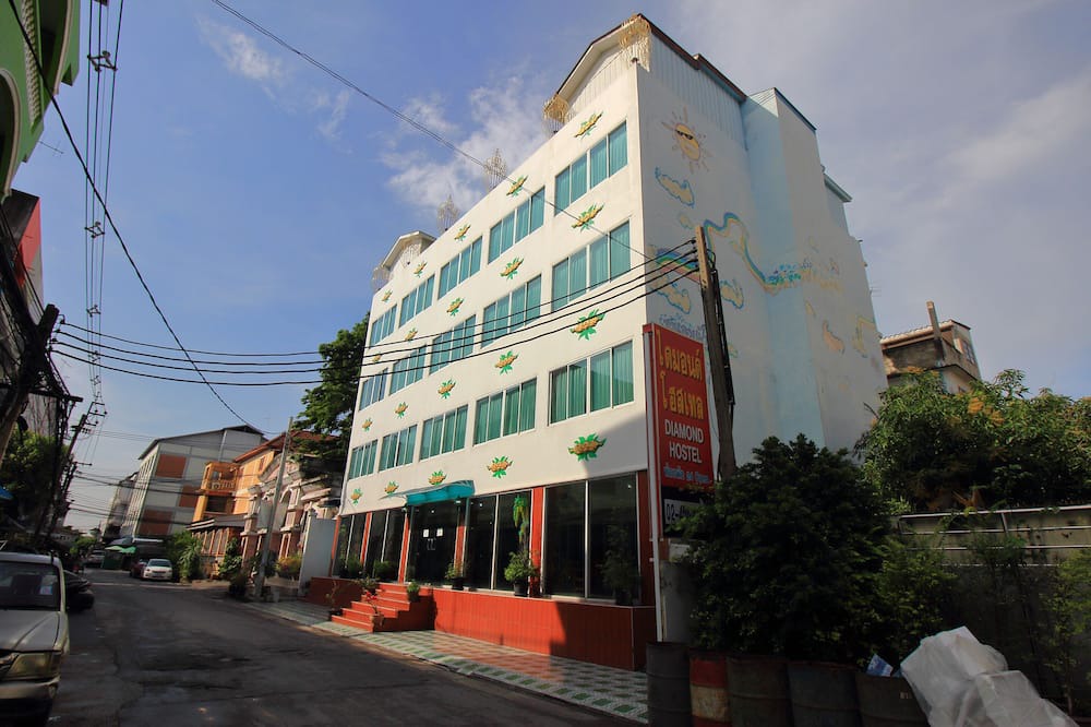 Photo of Outdoor in Bang Khae
