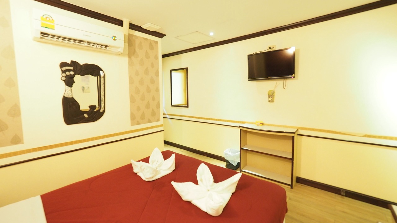 Photo of Bedroom in Bangkok Central Business District