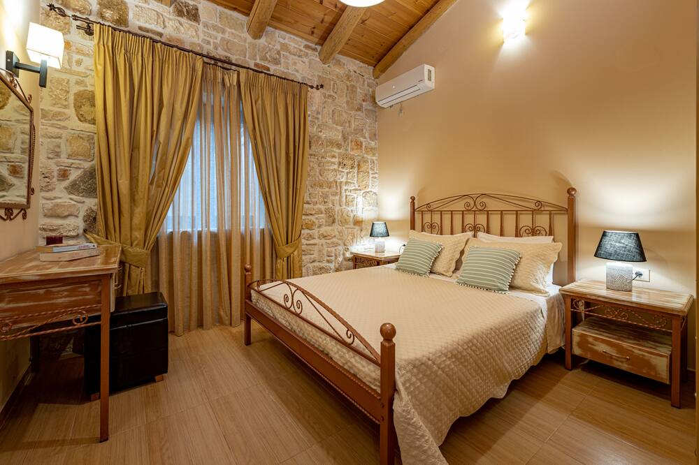 Photo of Bedroom in Limni Keri