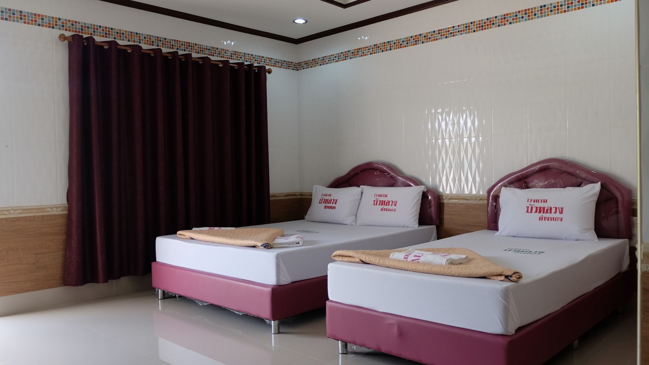Photo of Bedroom in Ang Thong