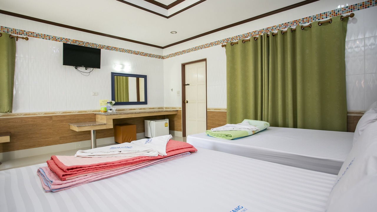 Photo of Bedroom in Ang Thong