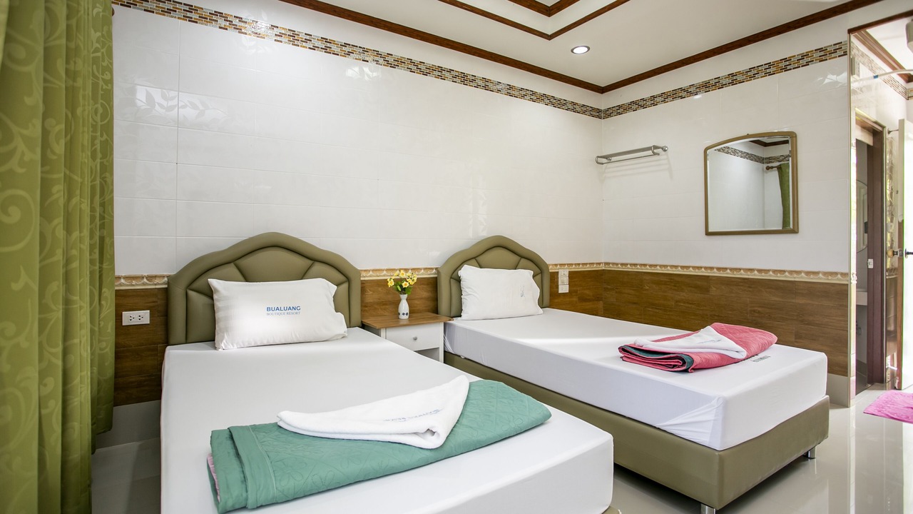 Photo of Bedroom in Ang Thong