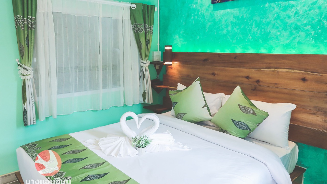 Photo of Bedroom in Makham Tia