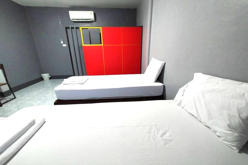 Photo of Bedroom in Map Yang Phon