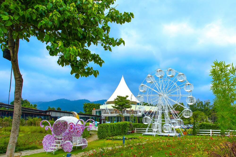 Photo of Outdoor in Phaya Yen