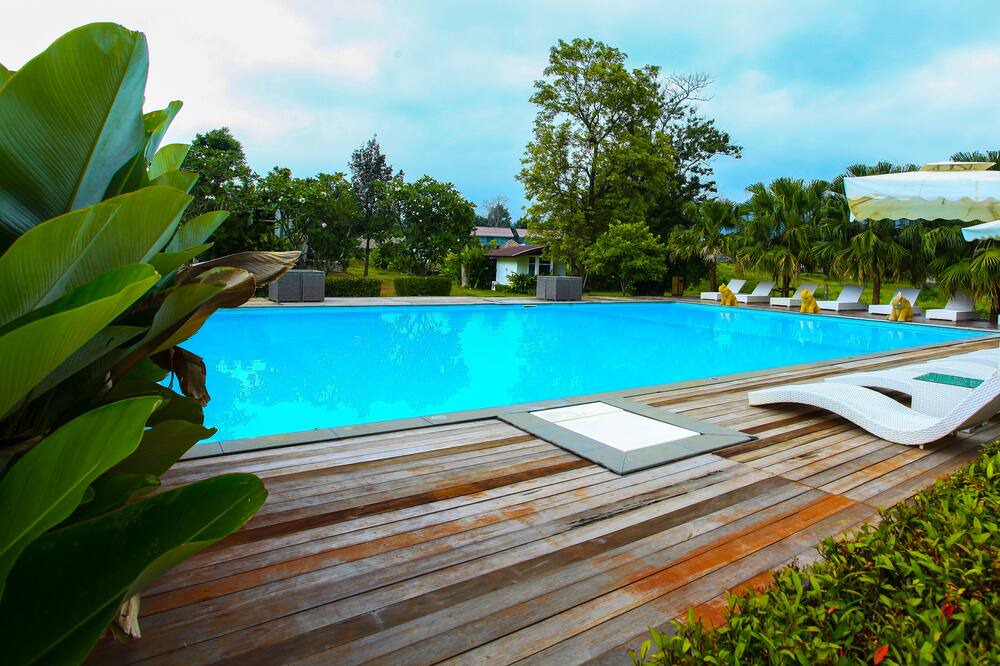 Photo of Outdoor in Phaya Yen