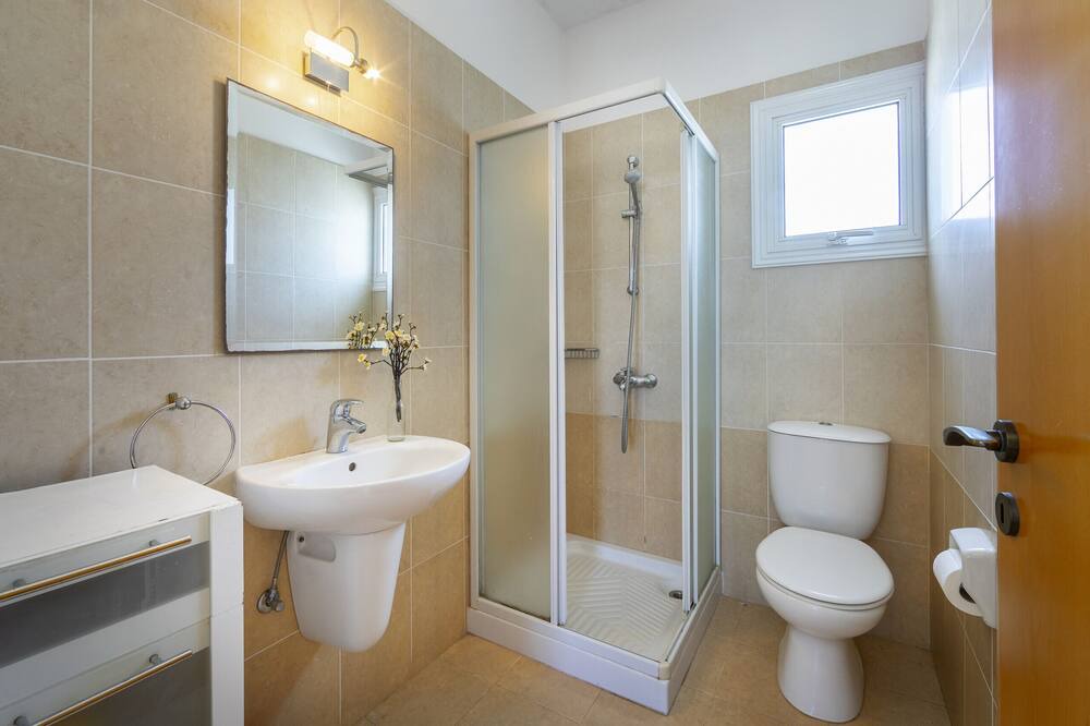 Photo of Bathroom in Cape Greko