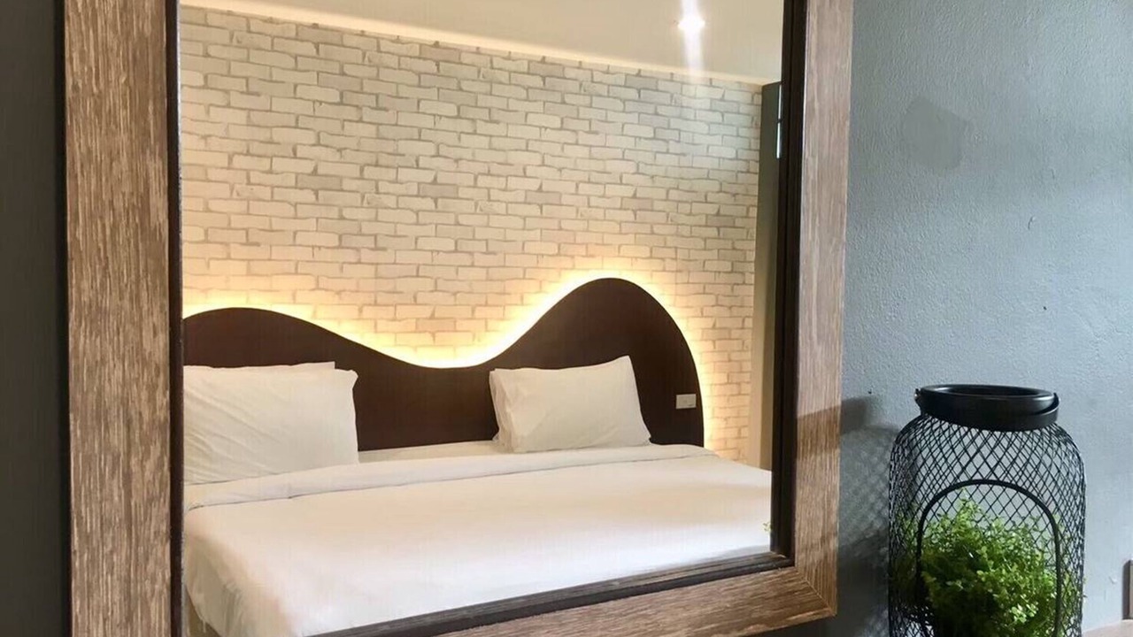 Photo of Bedroom in Samsen Nok