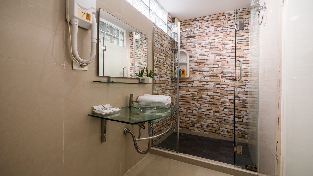 Photo of Bathroom in Samsen Nok