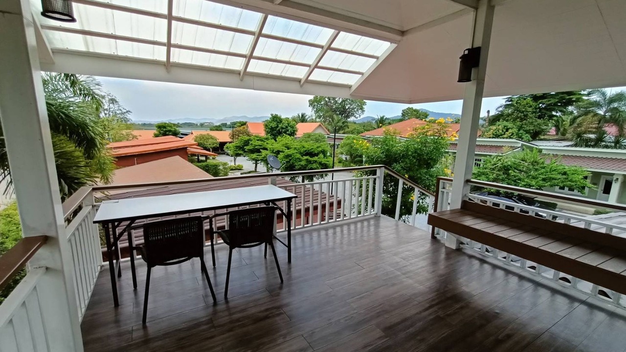 Photo of Patio Balcony in Khanong Phra