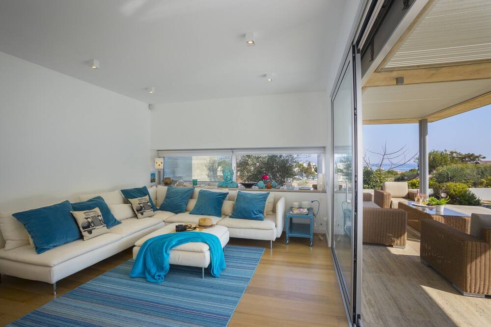 Photo of Livingroom in Protaras