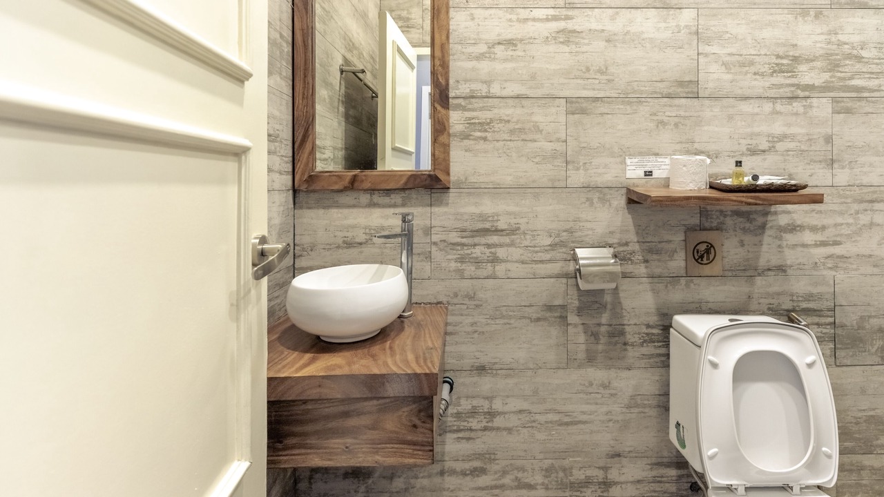 Photo of Bathroom in Koh Rong Sanloem