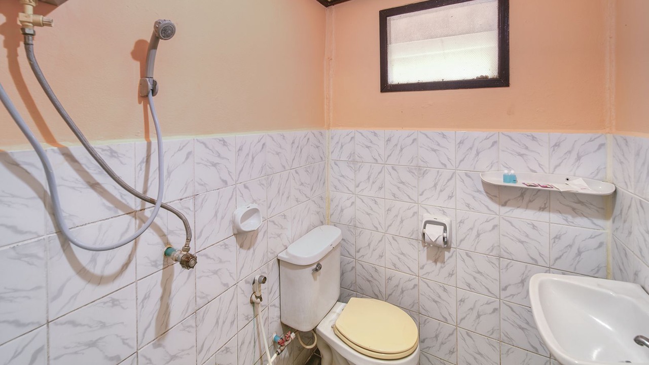 Photo of Bathroom in Khaem Son