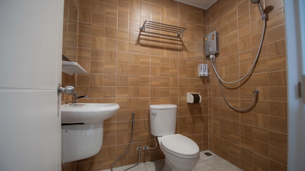 Photo of Bathroom in Talat Yot