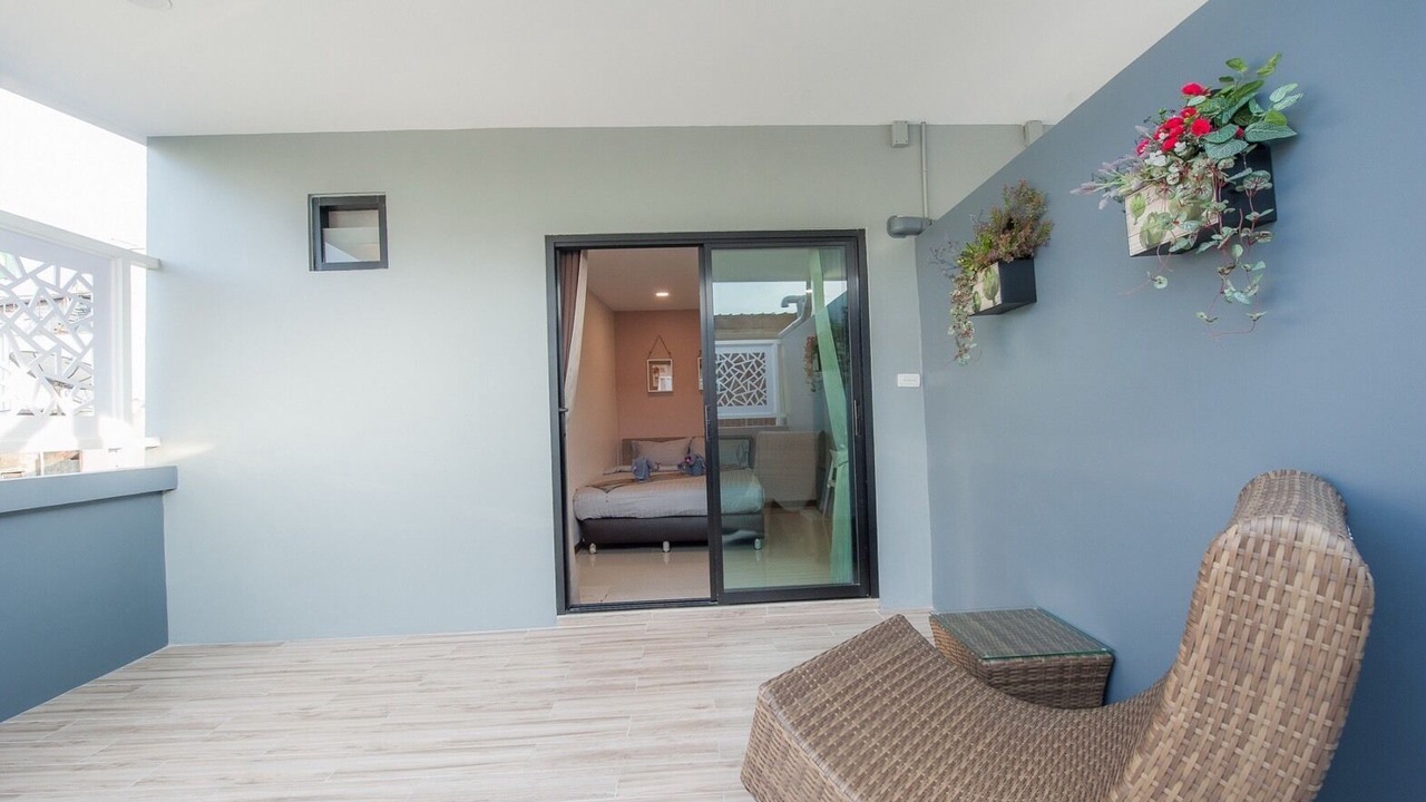 Photo of Patio Balcony in Talat Yot