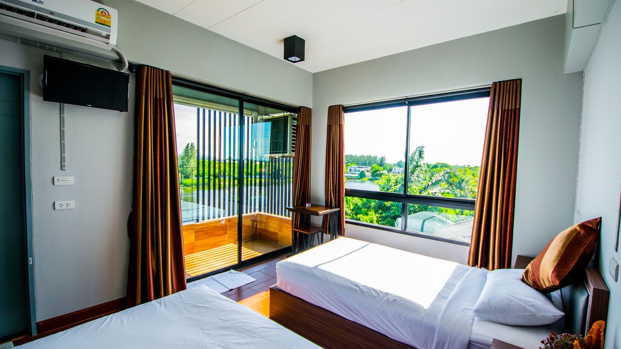 Photo of Bedroom in Racha Thewa